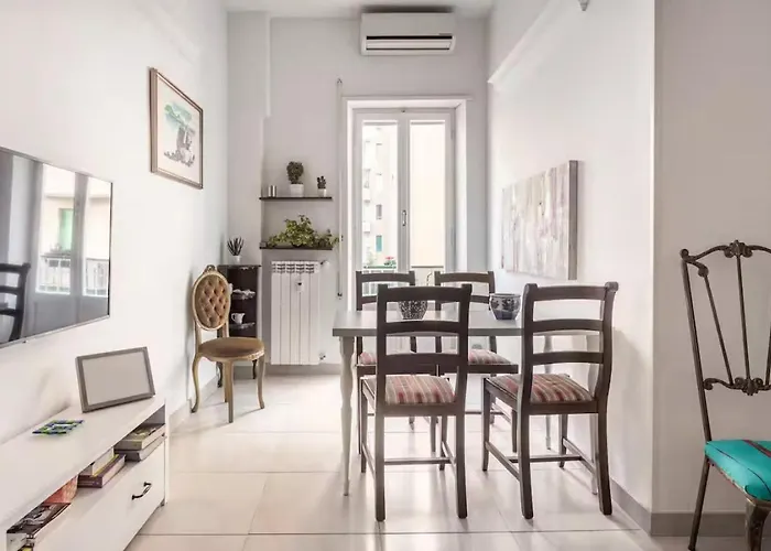 Casa Giova: Bilocale Con Balcone Al Gianicolo * Rome